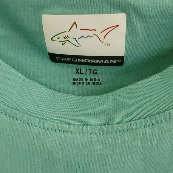 Greg Norman tee shirt In Pretty Seafoam green. Great Condition! - Picture 2 of 4